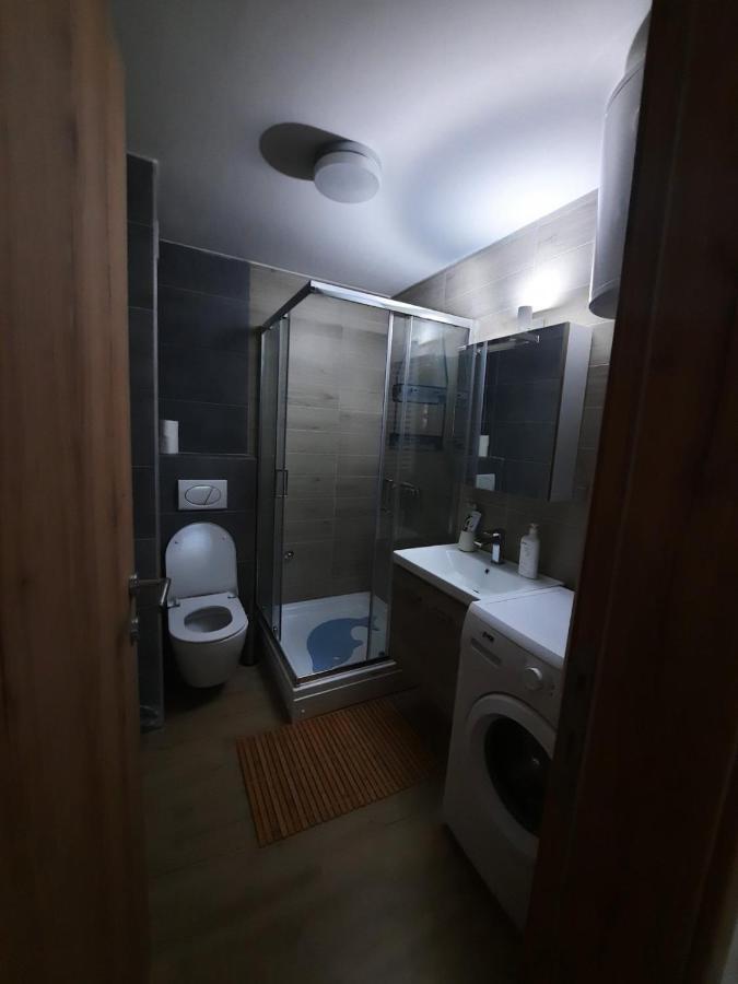 Hills 20 Apartment Divcibare
